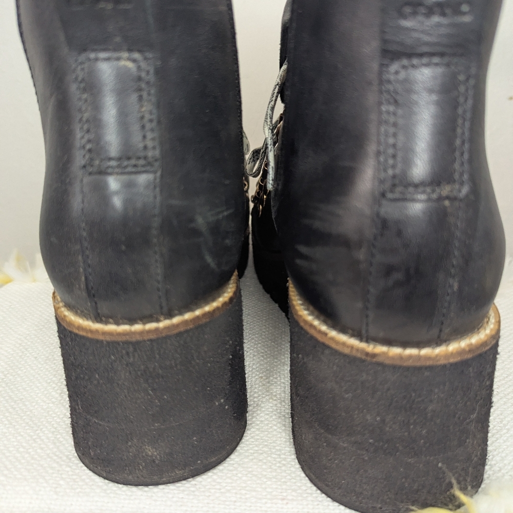 Lightly Used- Cole Haan ZeroGrand Wedge Bootie Leather! size 8.5 - Picture 4 of 7
